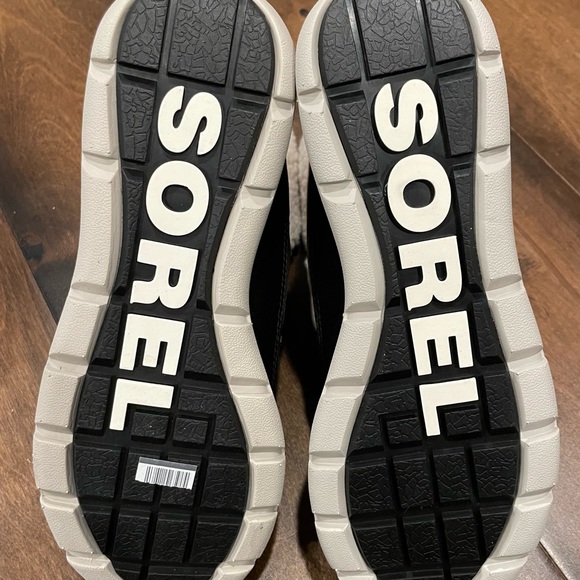 SOREL Explorer Carnival Waterproof Boot with Faux Fur Collar NEW - Picture 11 of 16